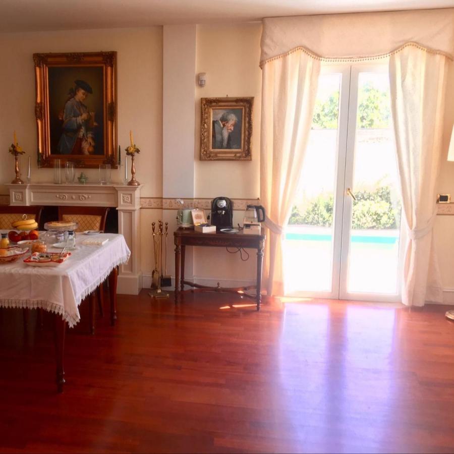 Villa Luce B&B Olbia Kültér fotó